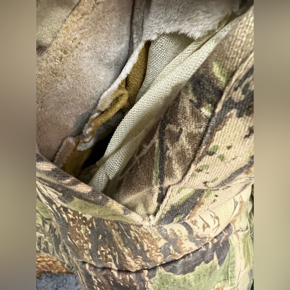 Duxbak- Mens Vintage‎ Realtree, 28-1/2” Pit to pit, Estimated size:2XL Jacket - Picture 6 of 12